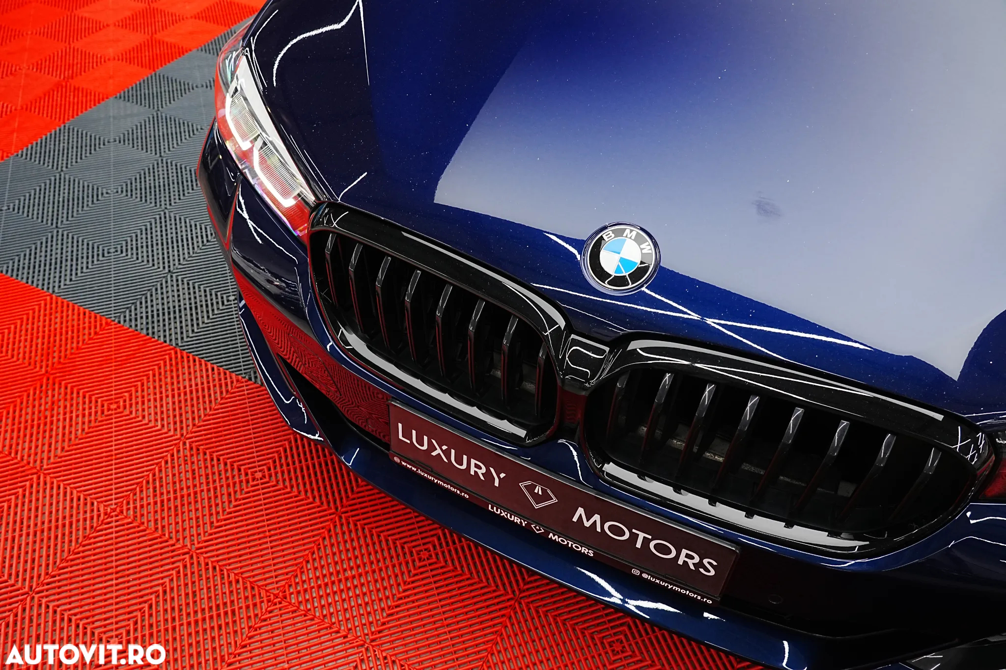 BMW Seria 5 530e Aut. M Sport Edition - 9