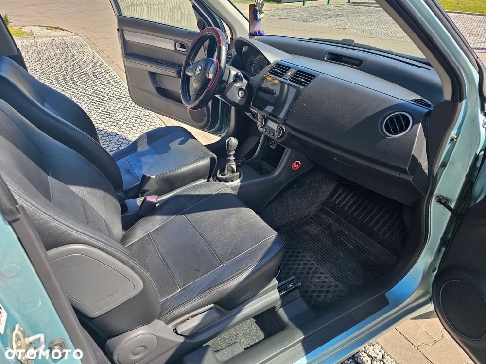Suzuki Swift 1.3 DDiS 16v GLX - 12