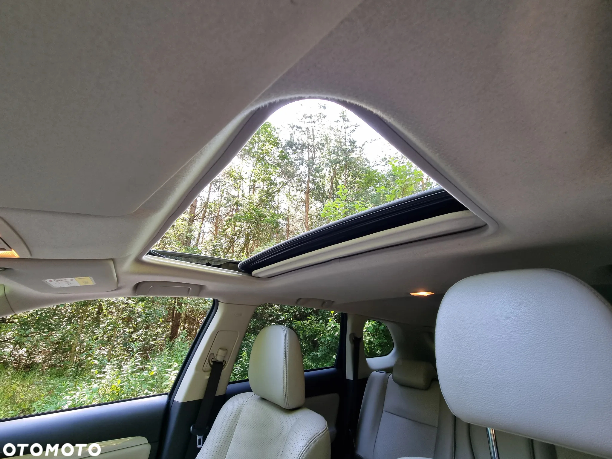 Mitsubishi Outlander PHEV Instyle NAVI + - 16