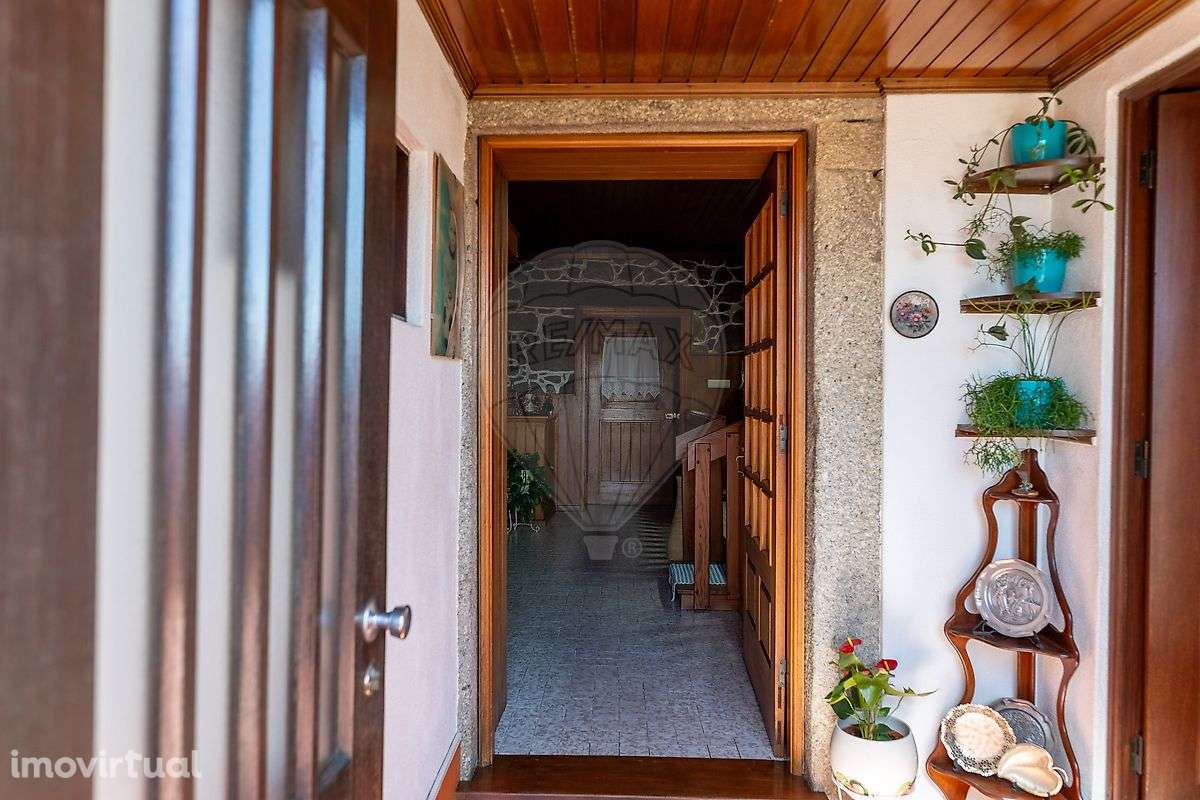 Moradia T3 para venda - Grande imagem: 2/50