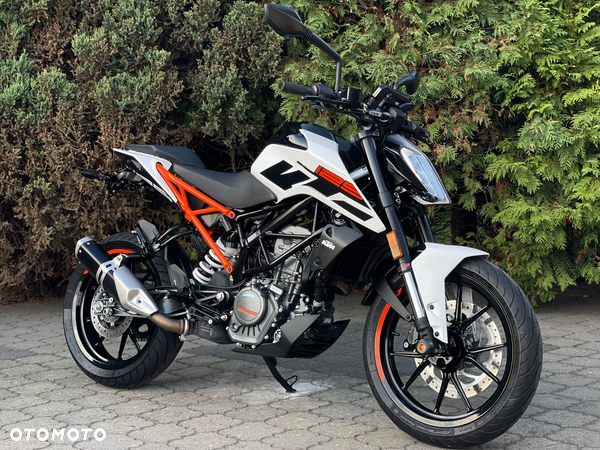KTM Duke