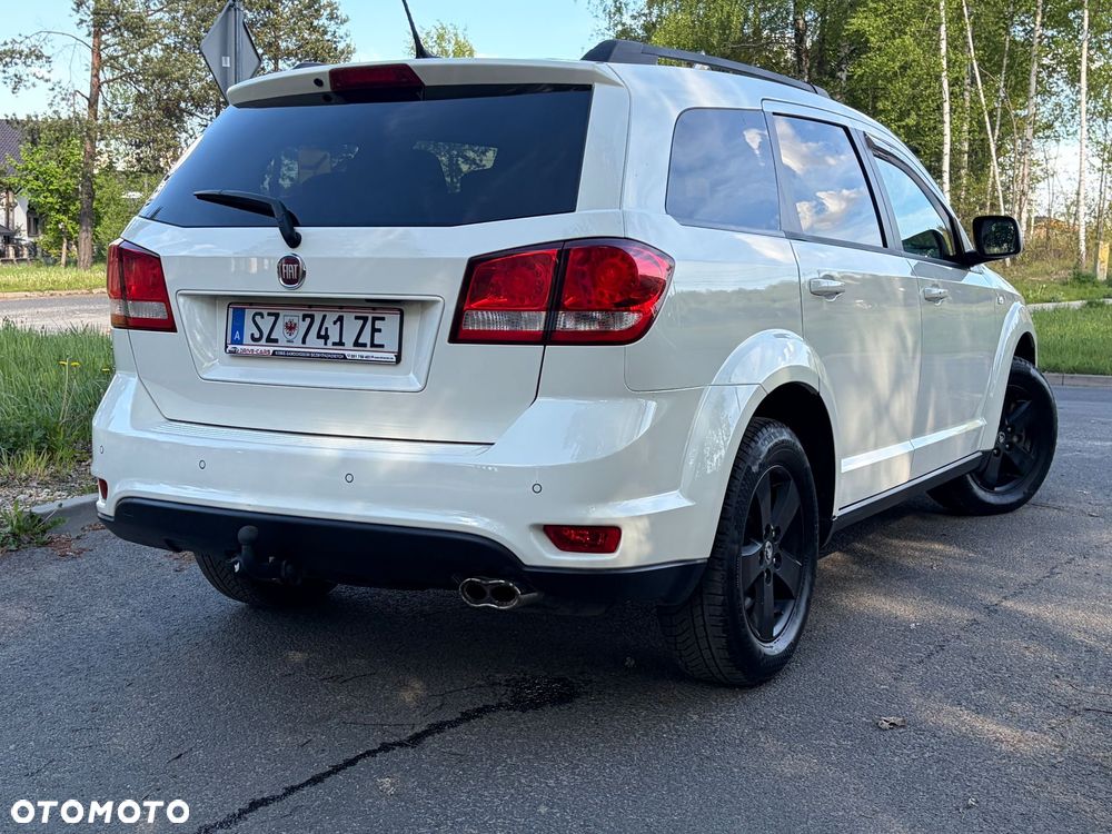 Fiat Freemont 2.0 Multijet 16V DPF Automatik Allrad Urban - 2