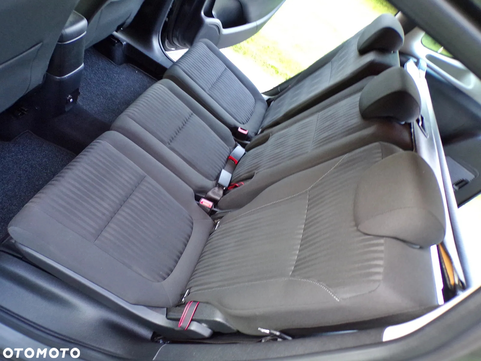 Opel Zafira Tourer 1.4 Turbo Edition - 25
