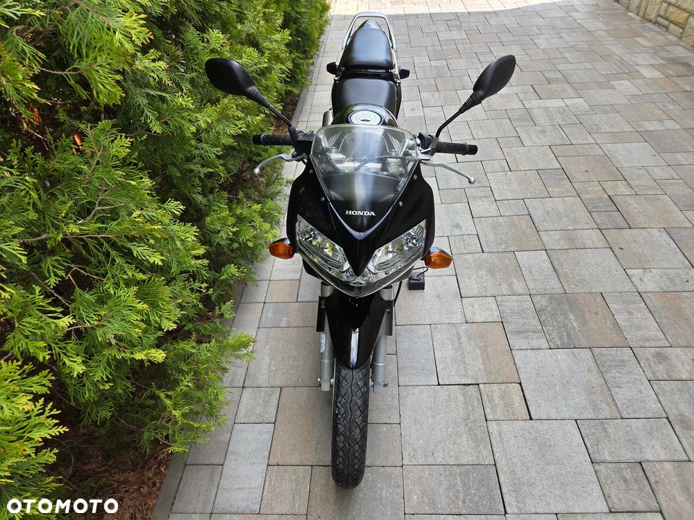 Honda CBR - 9