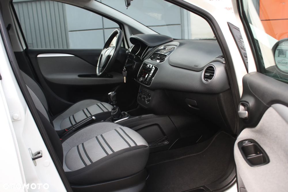 Fiat Punto Evo 1.4 8V MyLife Start&Stop - 18