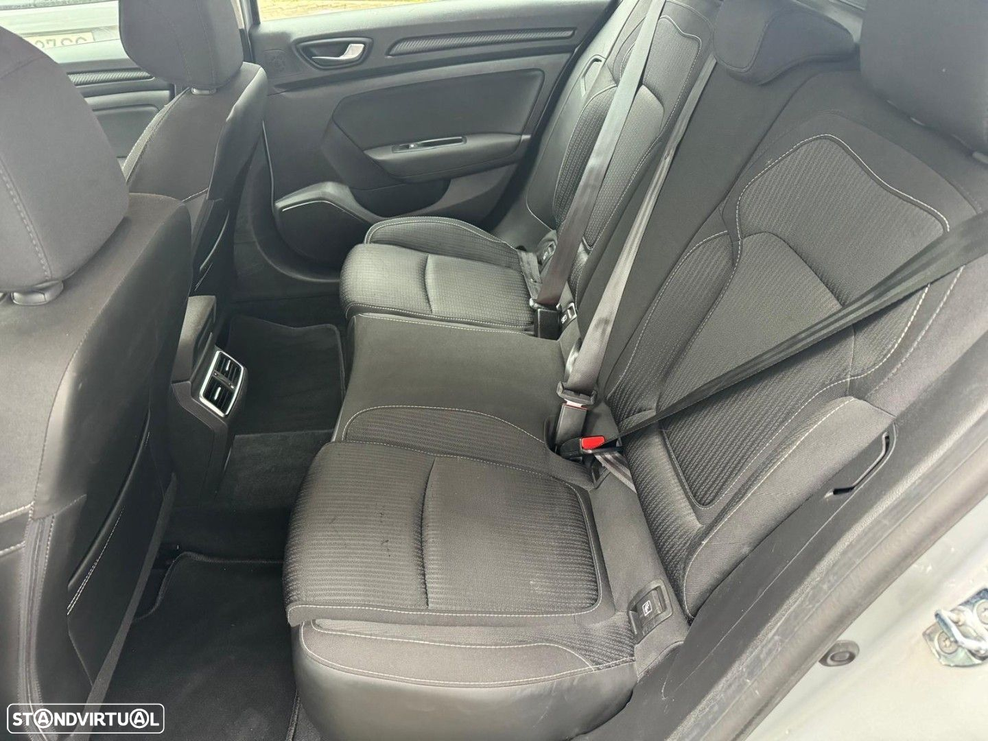 Renault Mégane Sport Tourer 1.5 dCi Zen ECO - 11