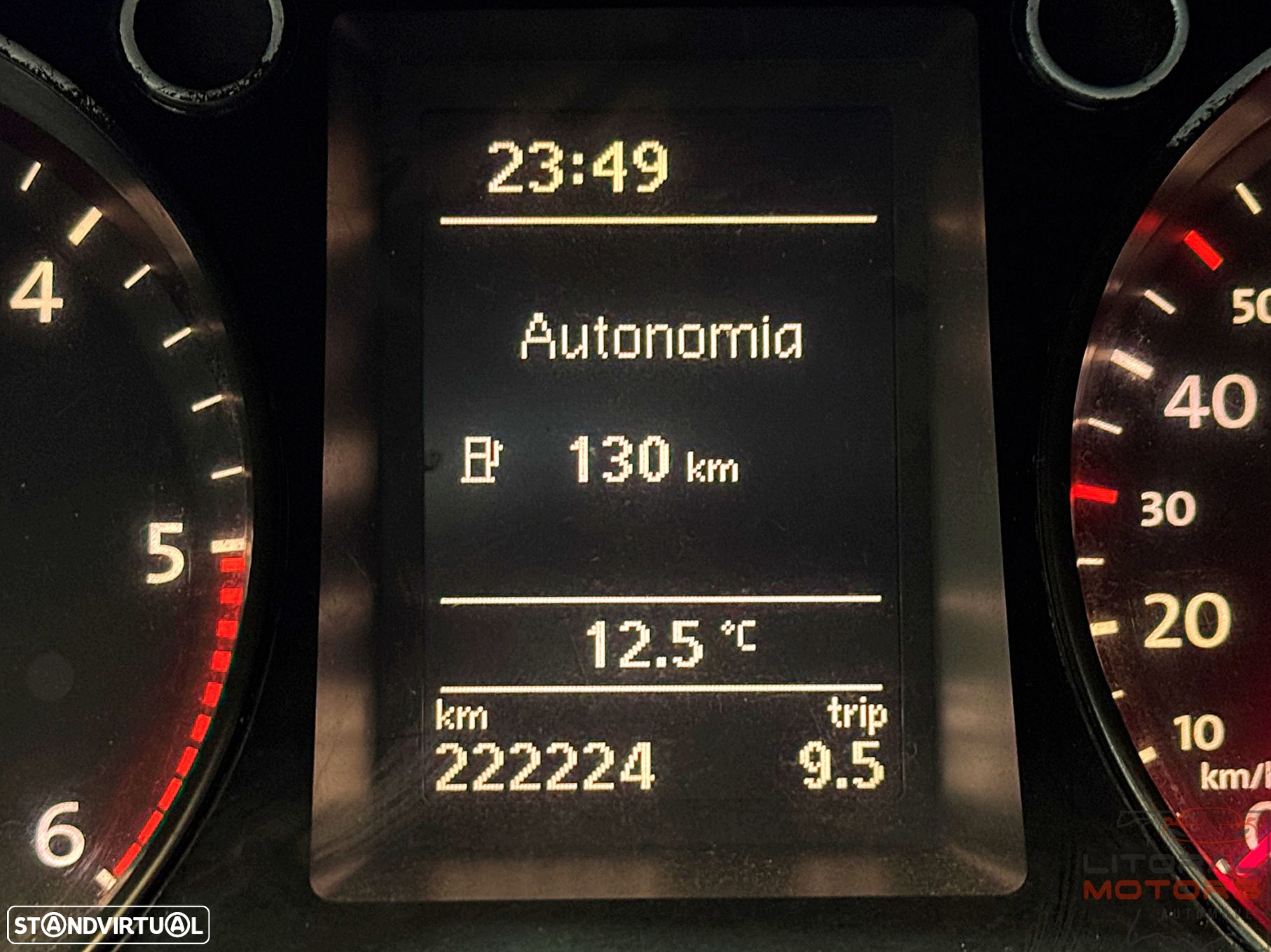 VW Passat Variant 1.6 TDI Trendline - 22