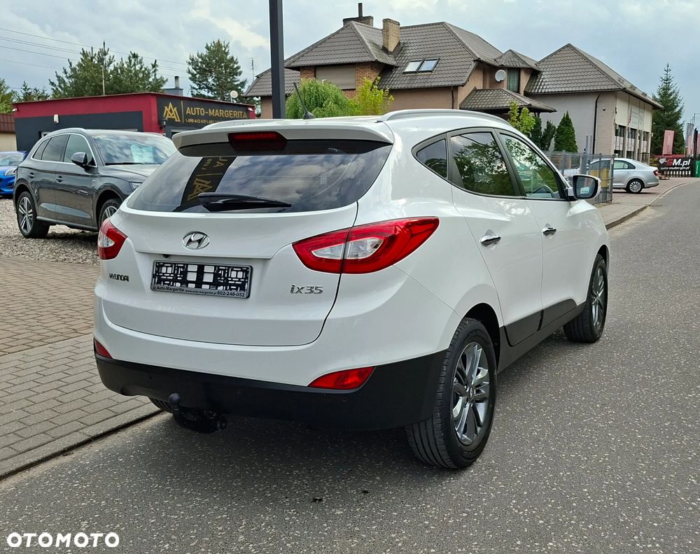 Hyundai ix35 1.6 2WD Fifa World Cup Edition - 5
