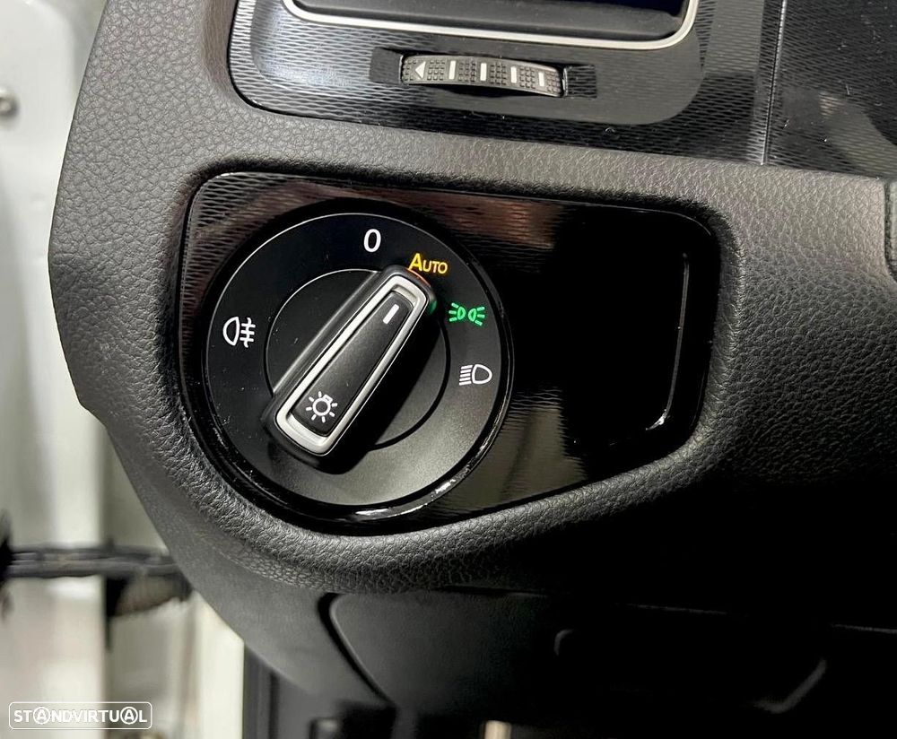 VW Golf 2.0 TDI GTD - 26