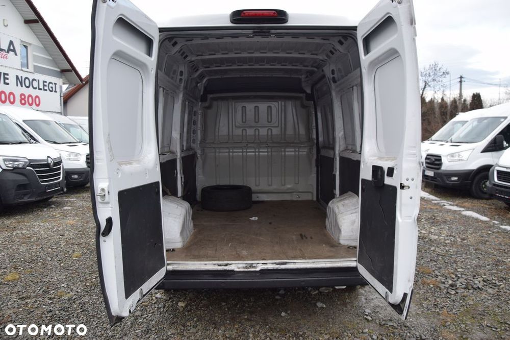 Peugeot BOXER ​*L2H2​*2.2BLUEHDI​*120KM​*TEMPOMAT​*KLIMA​*6 - 8