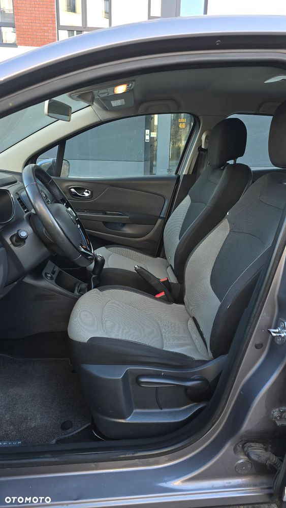 Renault Captur 0.9 Energy TCe Life EU6 - 10