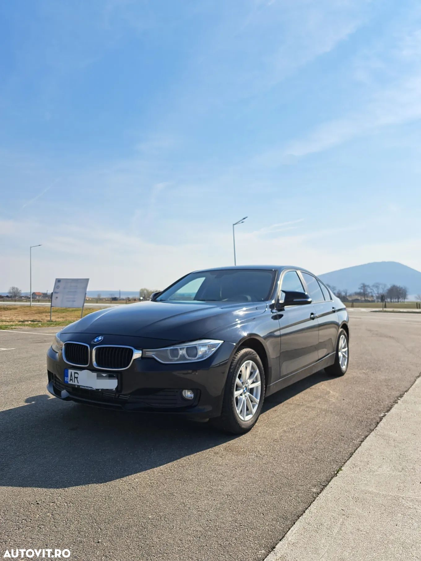 BMW Seria 3 316d - 1