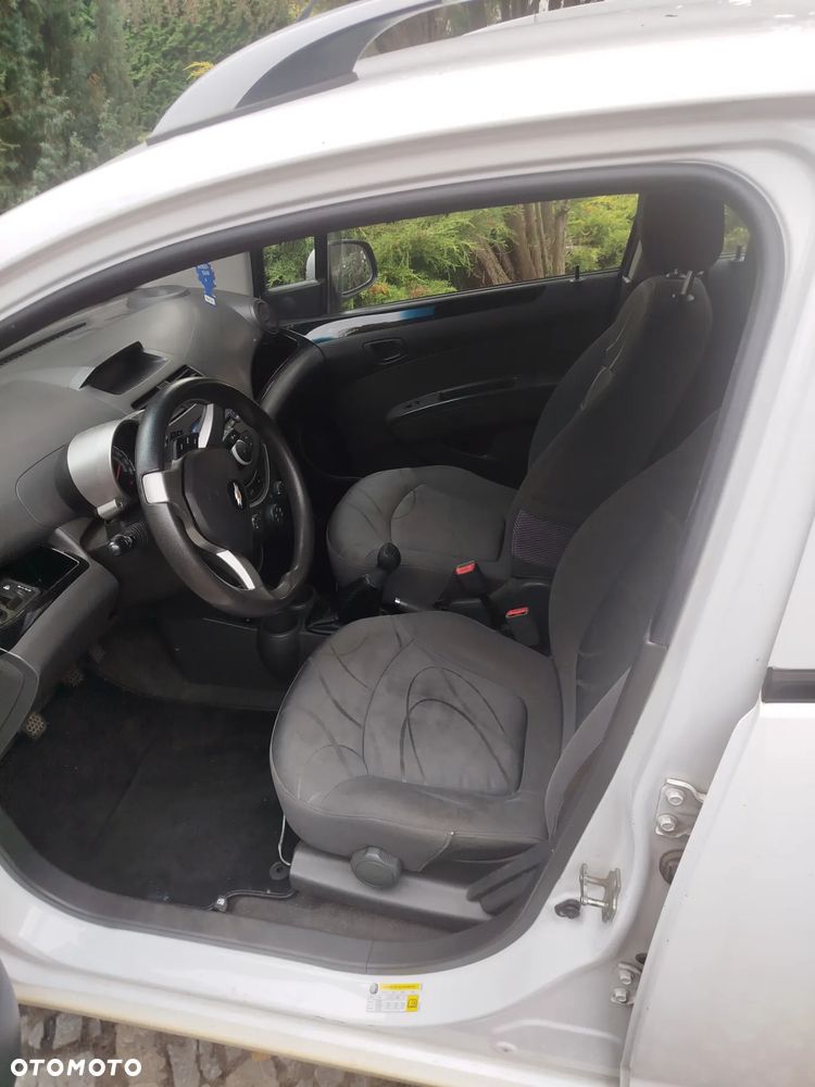 Chevrolet Spark 1.0 LS - 4