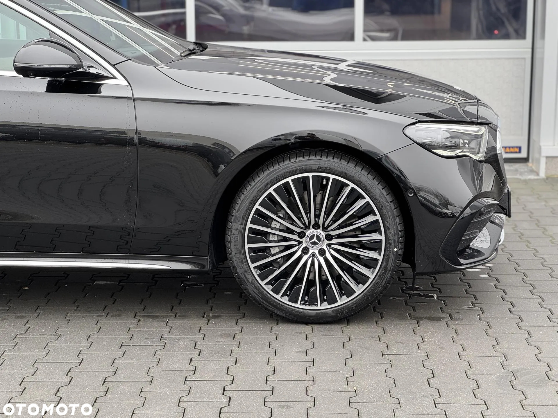 Mercedes-Benz Klasa E 220 d 4Matic 9G-TRONIC - 8