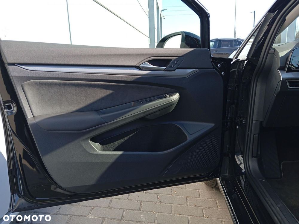 Volkswagen Golf - 13