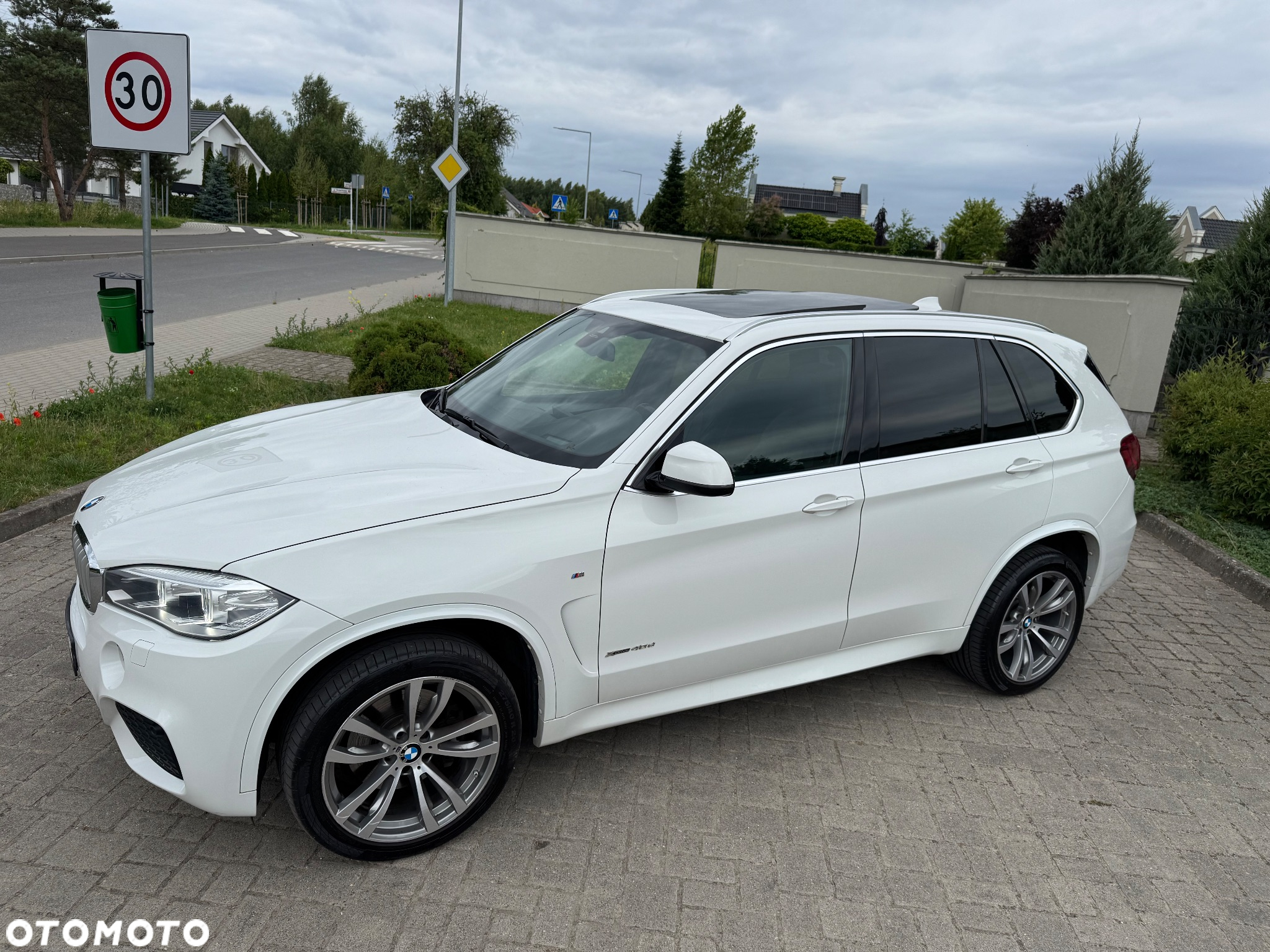 BMW X5 xDrive40d - 15