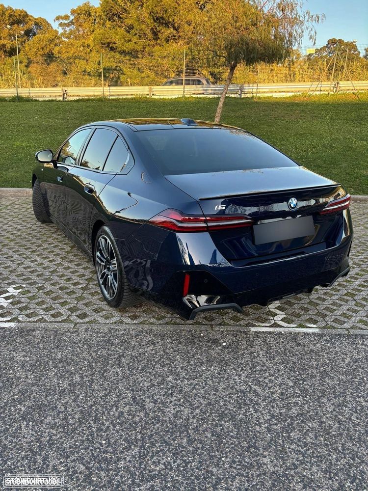 BMW i5 eDrive40 Pack Desportivo M - 3