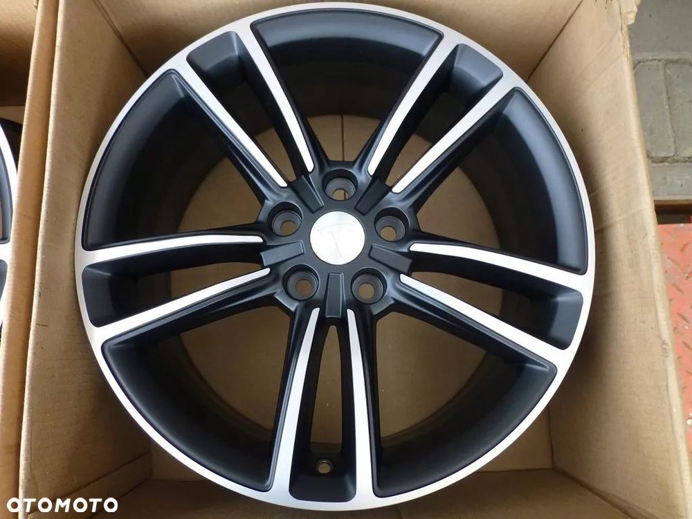 TESLA 3 6007214-00D ORYGINALNE BLCK MAT 19'' - 4