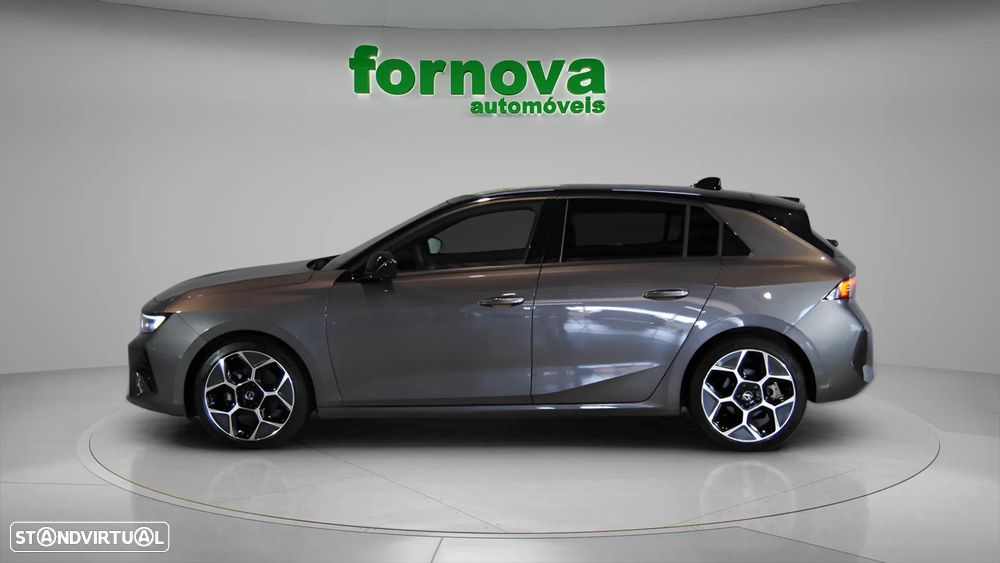 Opel Astra 1.2 T GS Line Aut. - 9