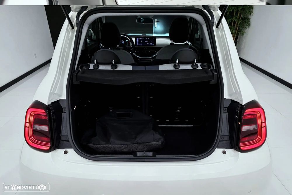Fiat 500e 42 kWh Icon - 11