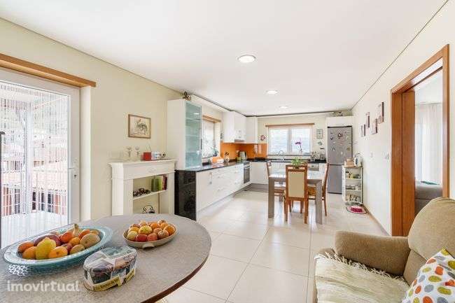 Moradia T6 - Amares - Grande imagem: 5/10