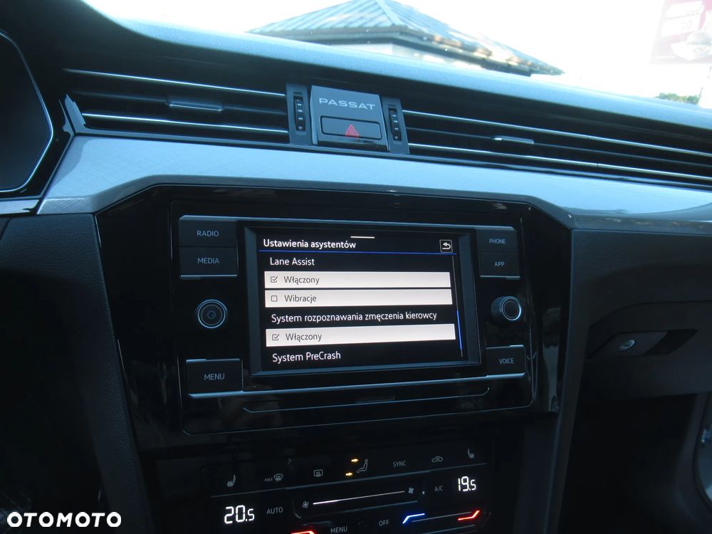 Volkswagen Passat 1.5 TSI EVO Business - 24