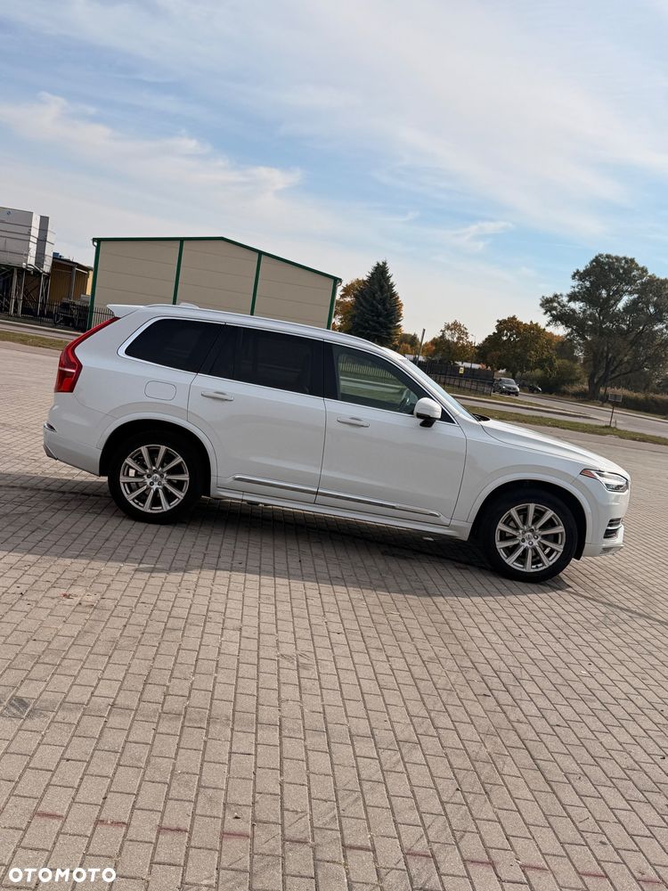 Volvo XC 90 - 3