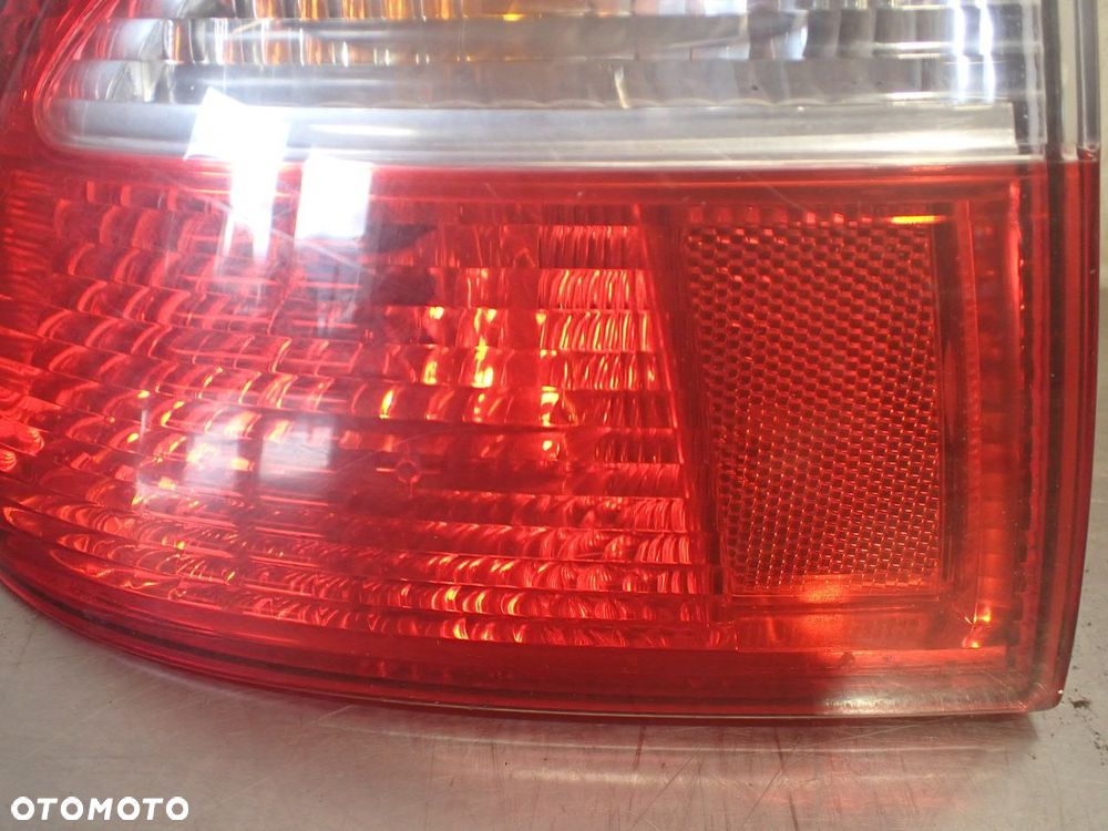 LAMPA LEWA TYLNA SEAT LEON 1.6 - 2