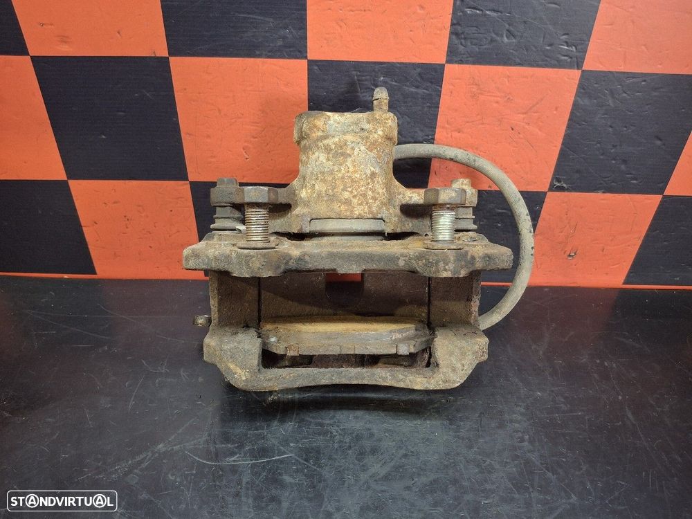 Pinça Travão Trás Direita Frente Mitsubishi Canter Camião De Plataform - 2