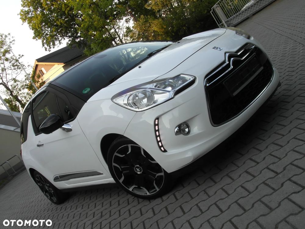 Citroën DS3 VTi 120 SoChic - 12