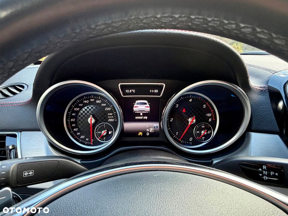 Mercedes-Benz GLE 350 d 4-Matic - 37