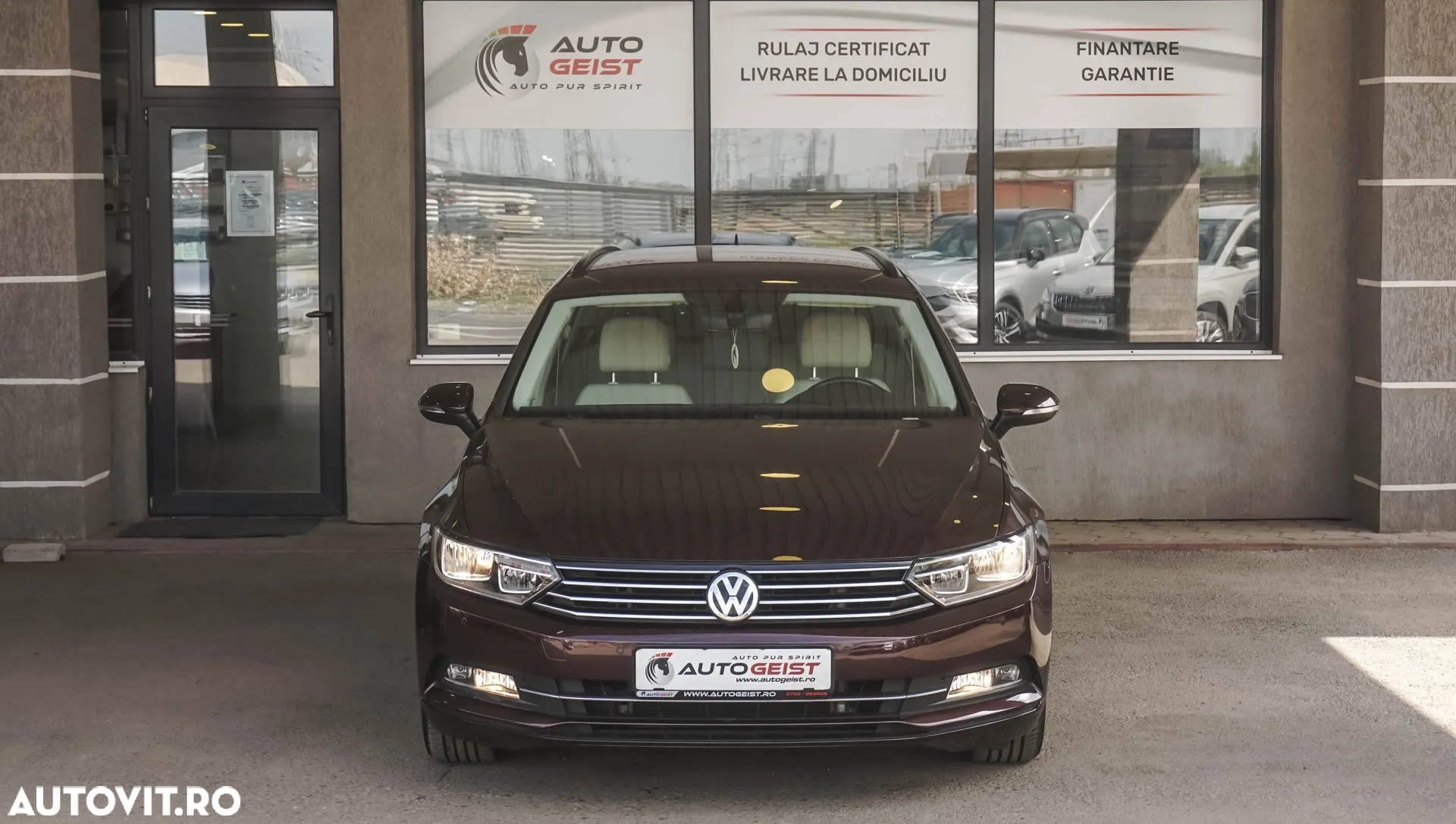 Volkswagen Passat Variant 2.0 TDI DSG Comfortline - 2