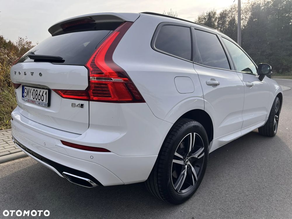 Volvo XC 60 B4 D AWD R-Design - 11