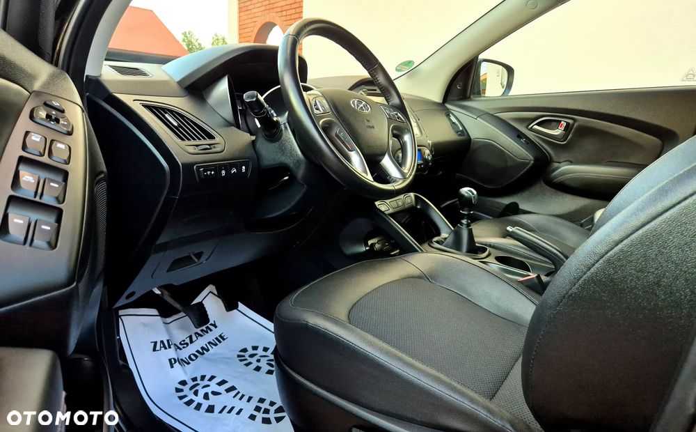Hyundai ix35 blue 1.6 2WD Finale - 10