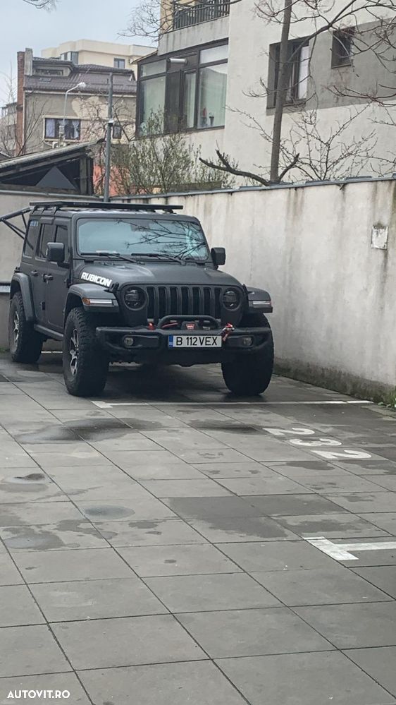 Jeep Wrangler - 4