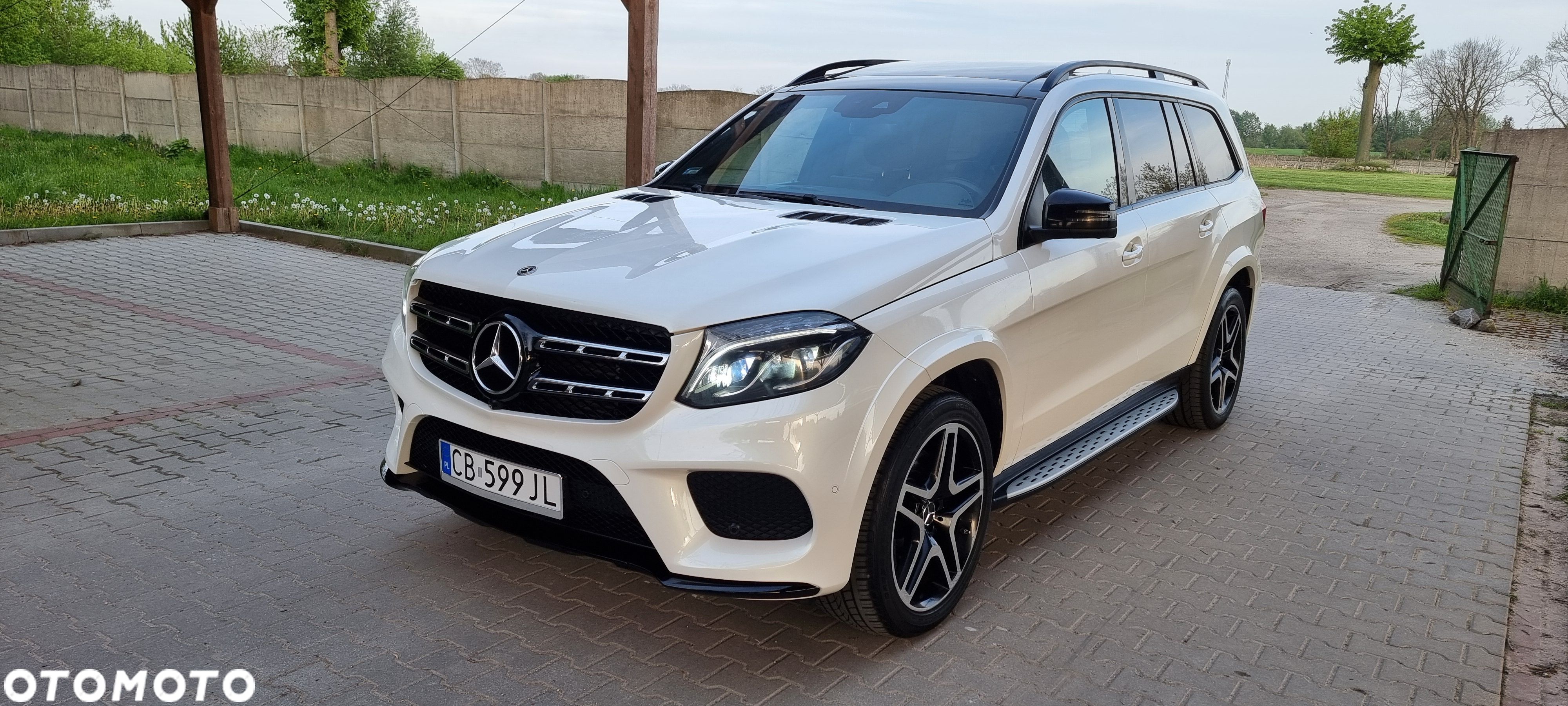 Mercedes-Benz GLS 350 d 4-Matic - 1