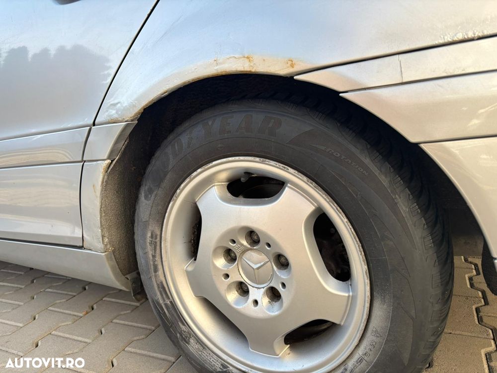 Mercedes-Benz C 220 CDI Classic - 17