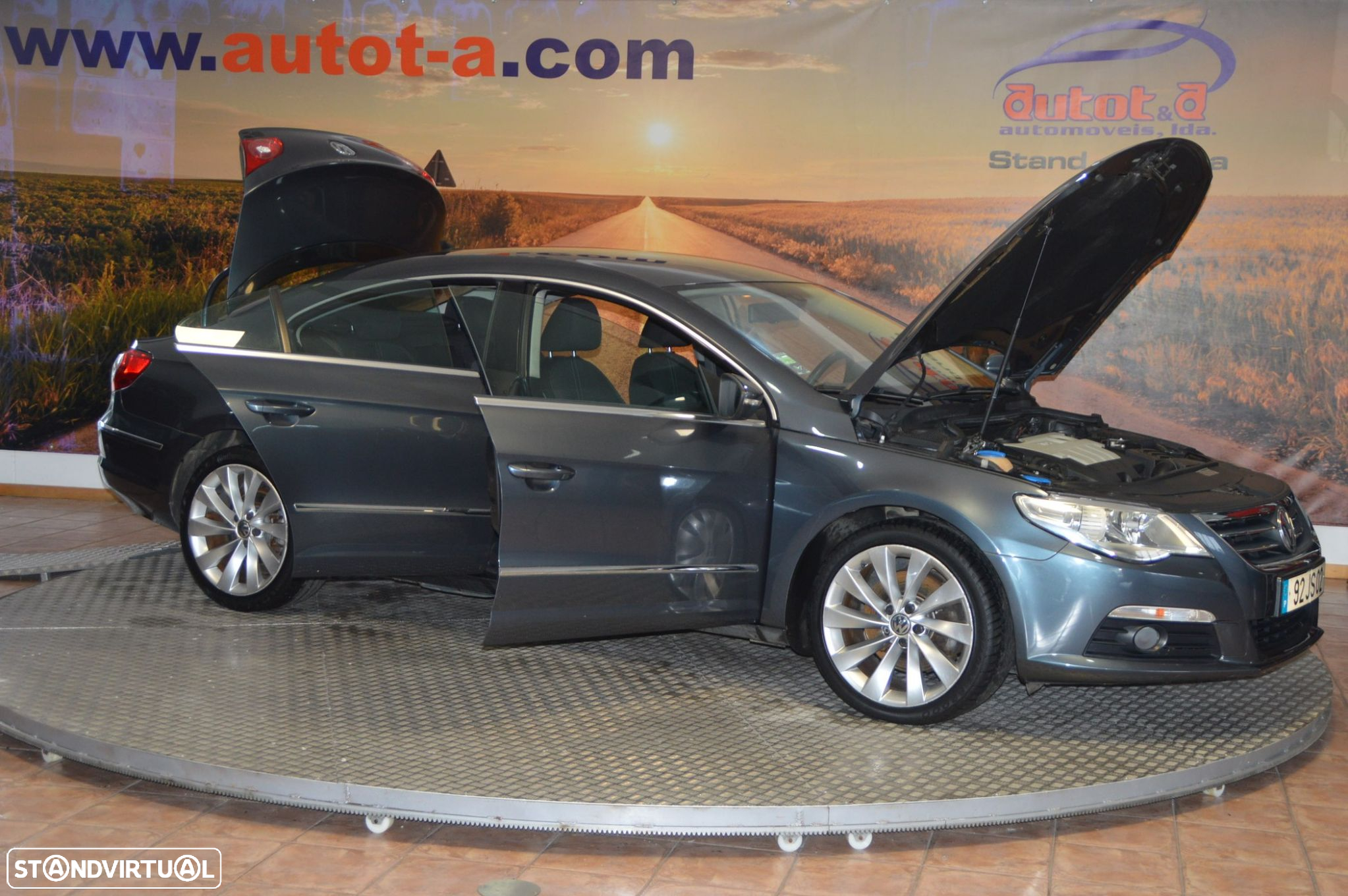 VW Passat CC 2.0 TDi BlueMotion - 15