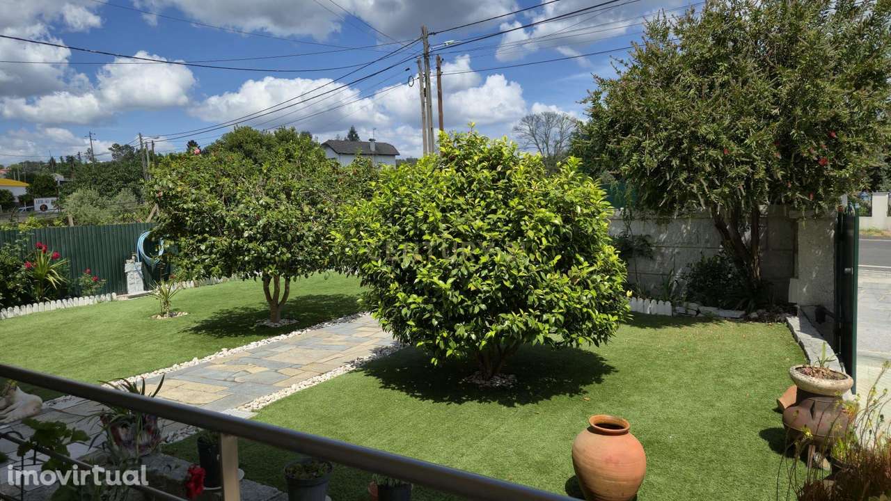 Moradia T4 em Moure Madalena - Grande imagem: 4/27