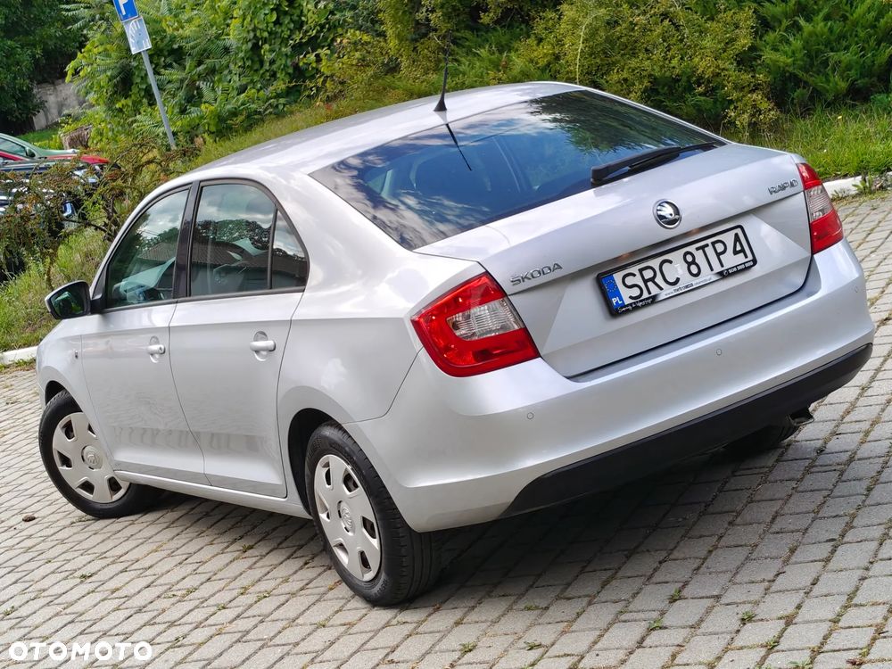 Skoda RAPID 1.6 TDI DPF Ambition Max - 4