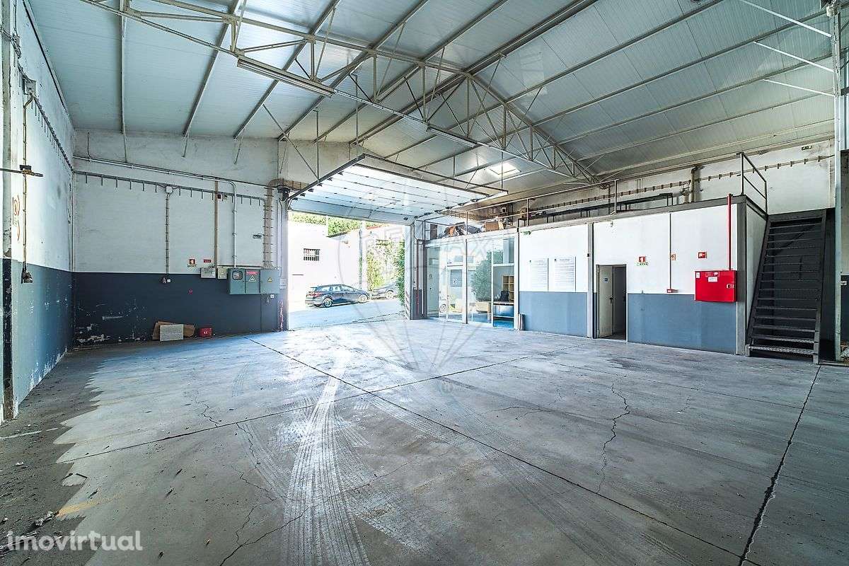 Armazém  para arrendamento - Grande imagem: 3/19