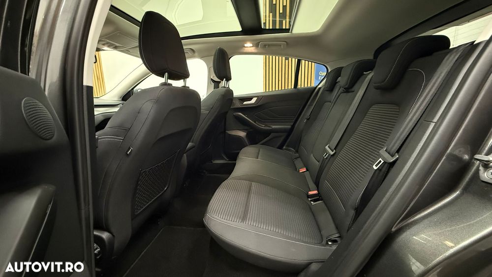 Ford Focus 1.5 EcoBlue Titanium Business - 9