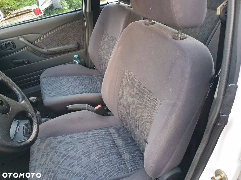 Daewoo Nexia 1.5 GL - 5