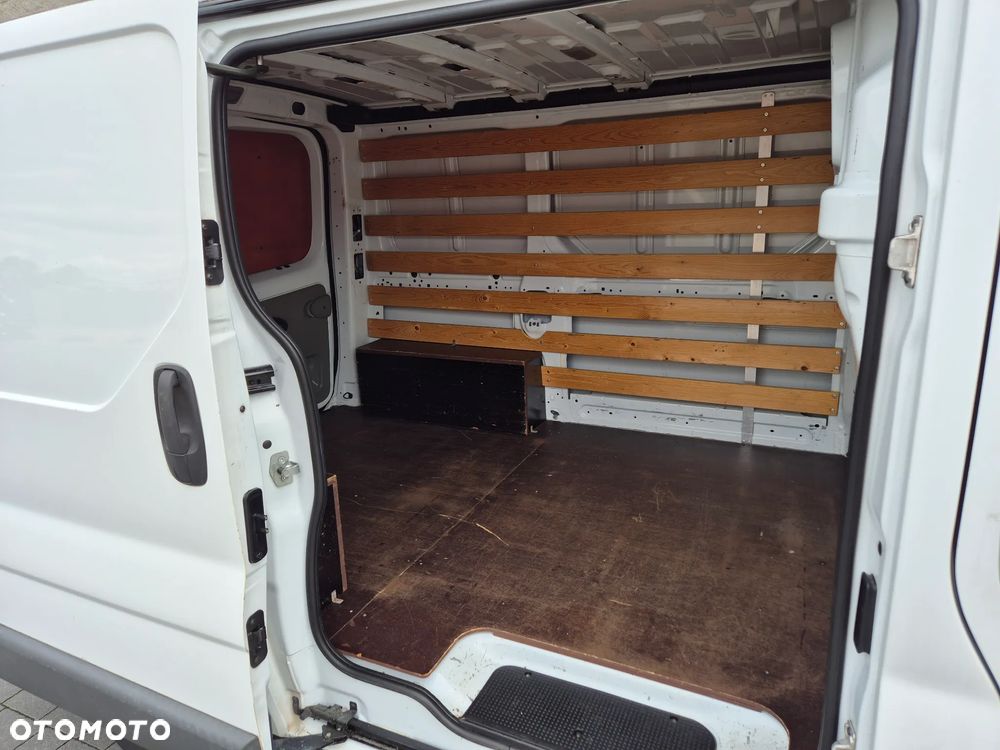 Opel Vivaro - 3
