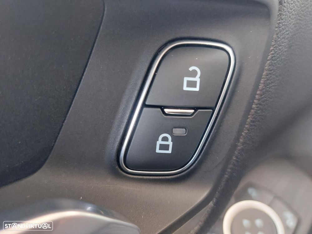 Ford Kuga 1.5 TDCi Titanium - 18