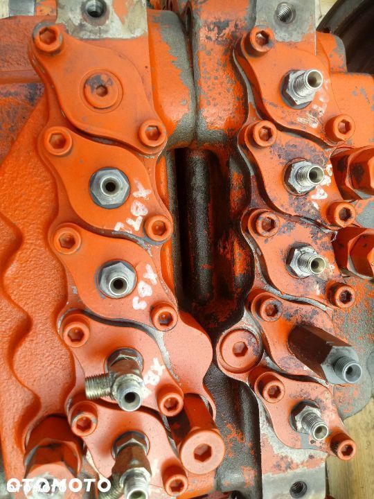 Rozdzielacz hydrauliczny Daewoo DL220 koparki Sekcja Zawór Doosan - 3