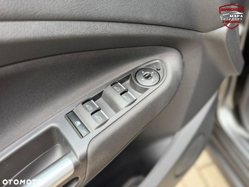 Ford C-MAX - 11