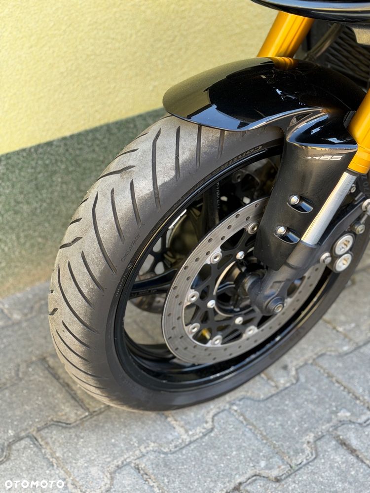 Yamaha FZ - 29