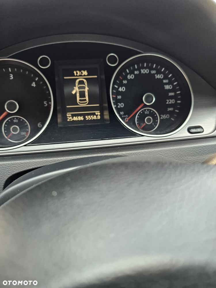 Volkswagen Passat 2.0 TDI Comfortline CityLine - 10