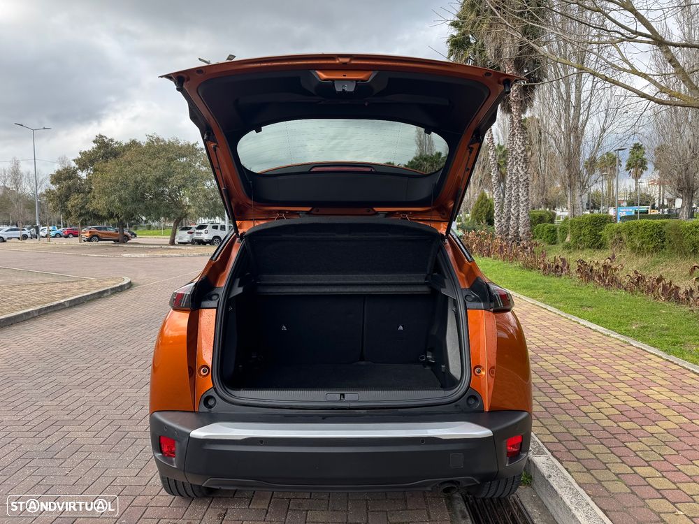 Peugeot 2008 1.2 PureTech Allure Pack - 5